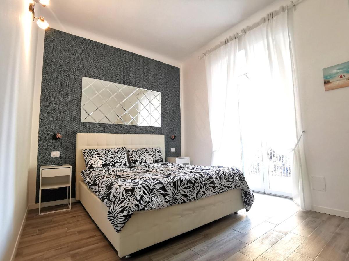 5 Terre Cozy Apartments ลาสเปเซีย ภายนอก รูปภาพ